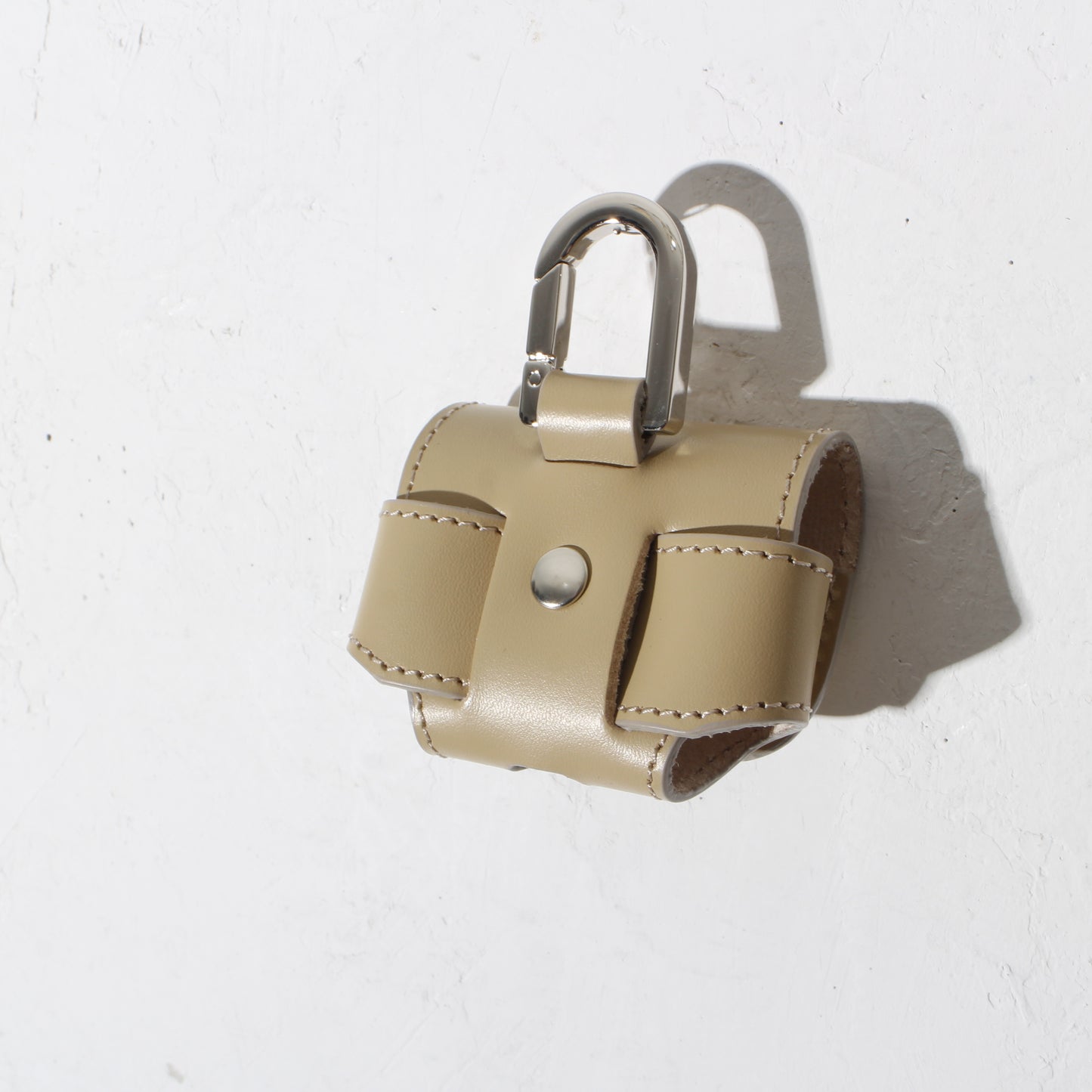 AIRPODS PRO CASE / beige