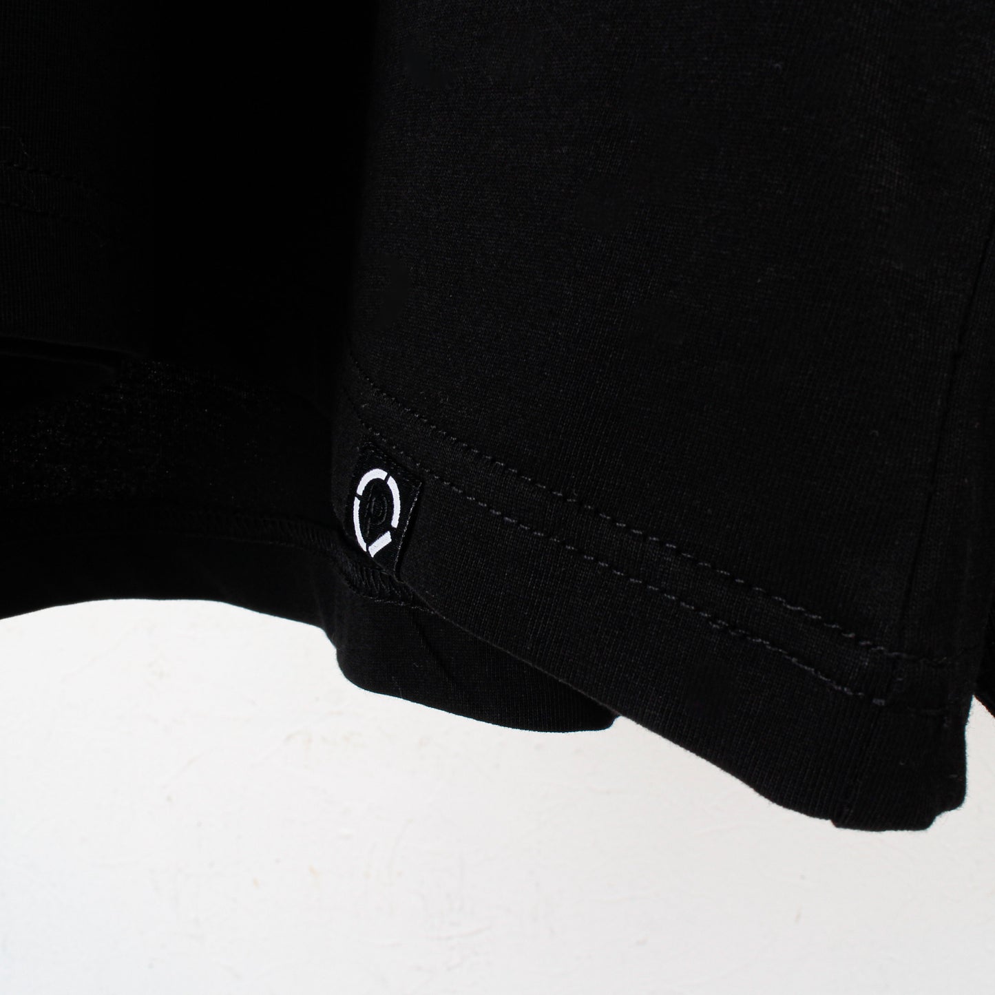 TEE LAYERS HOODIE / bk