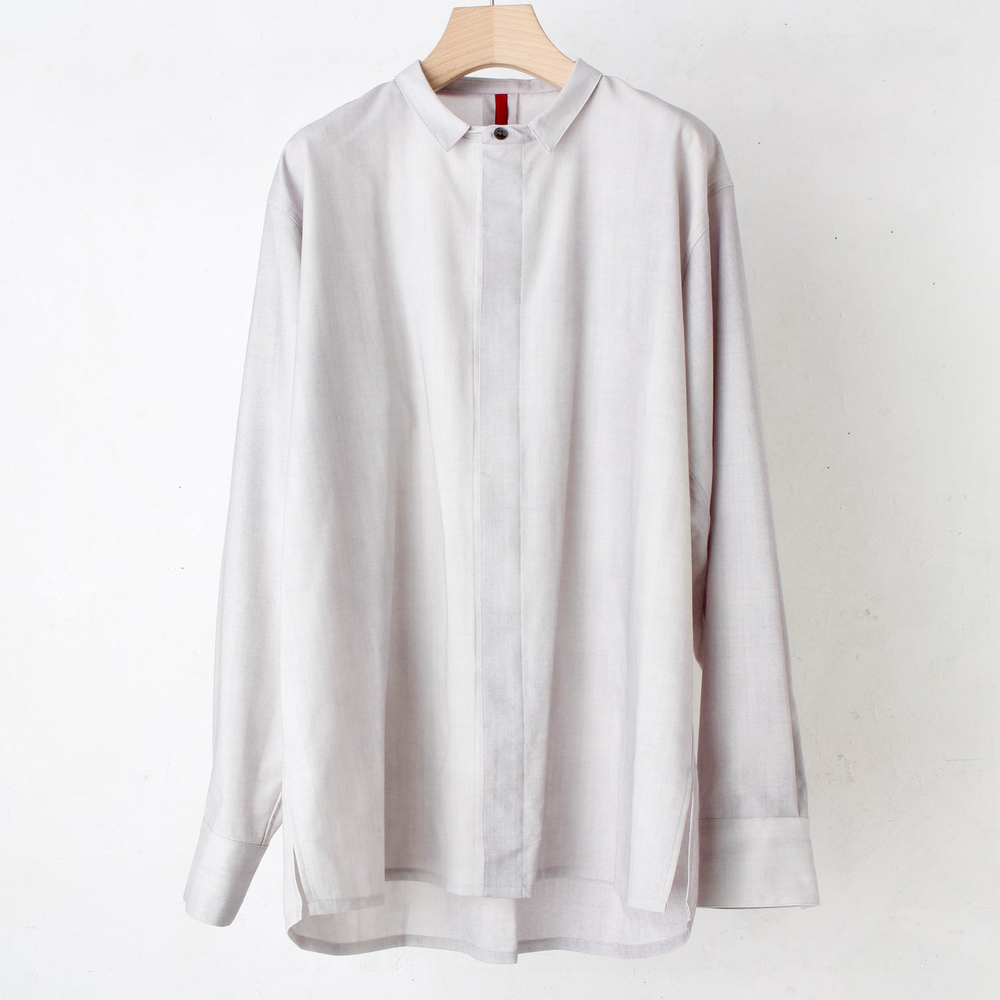 Uneven Dyed Flyfront Shirt / gray-white