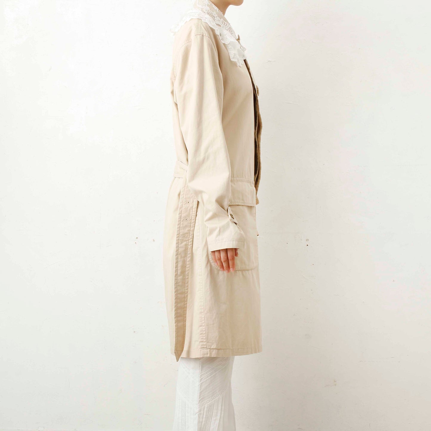 overlace /lace soutien collar coat