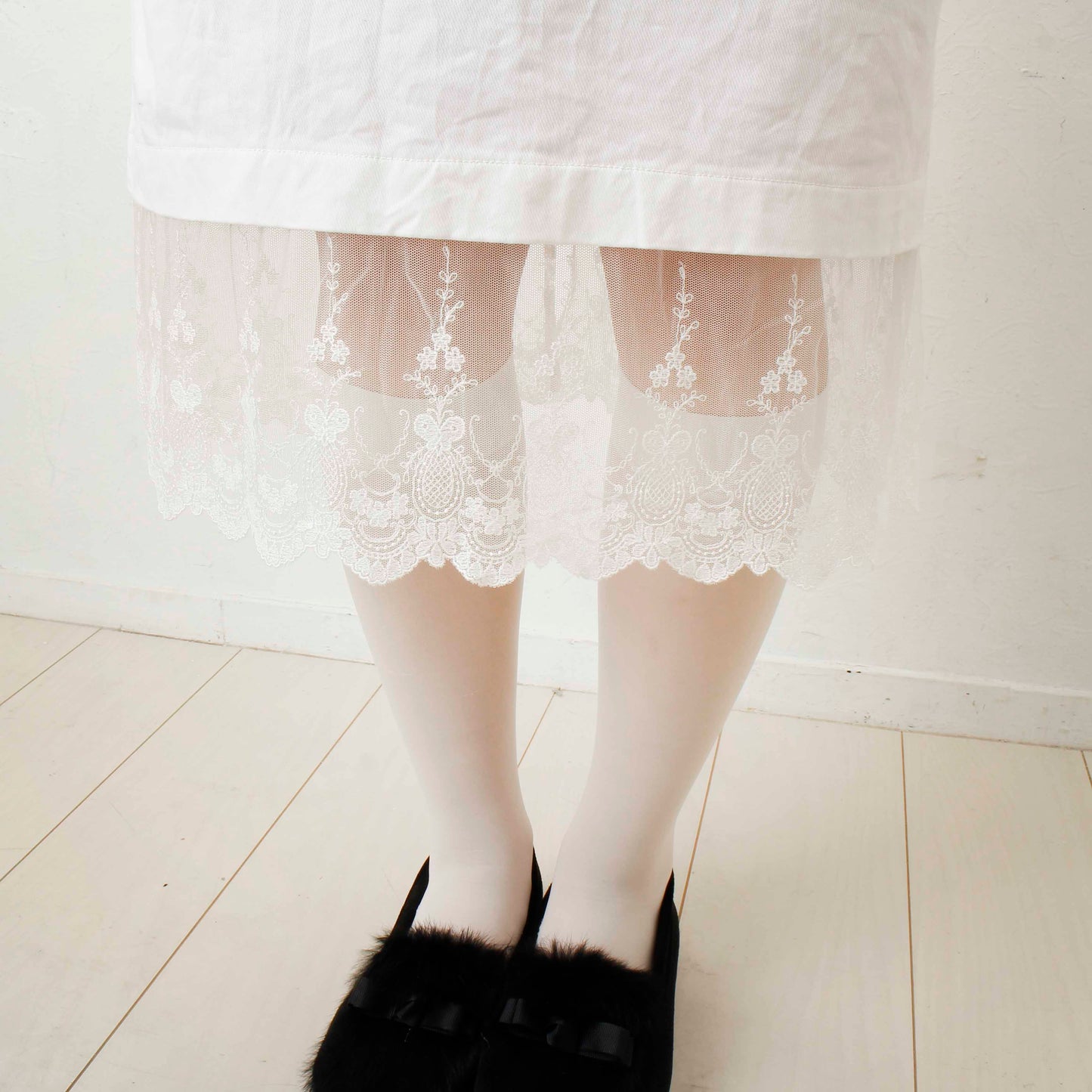 overlace /lace apron onepiece