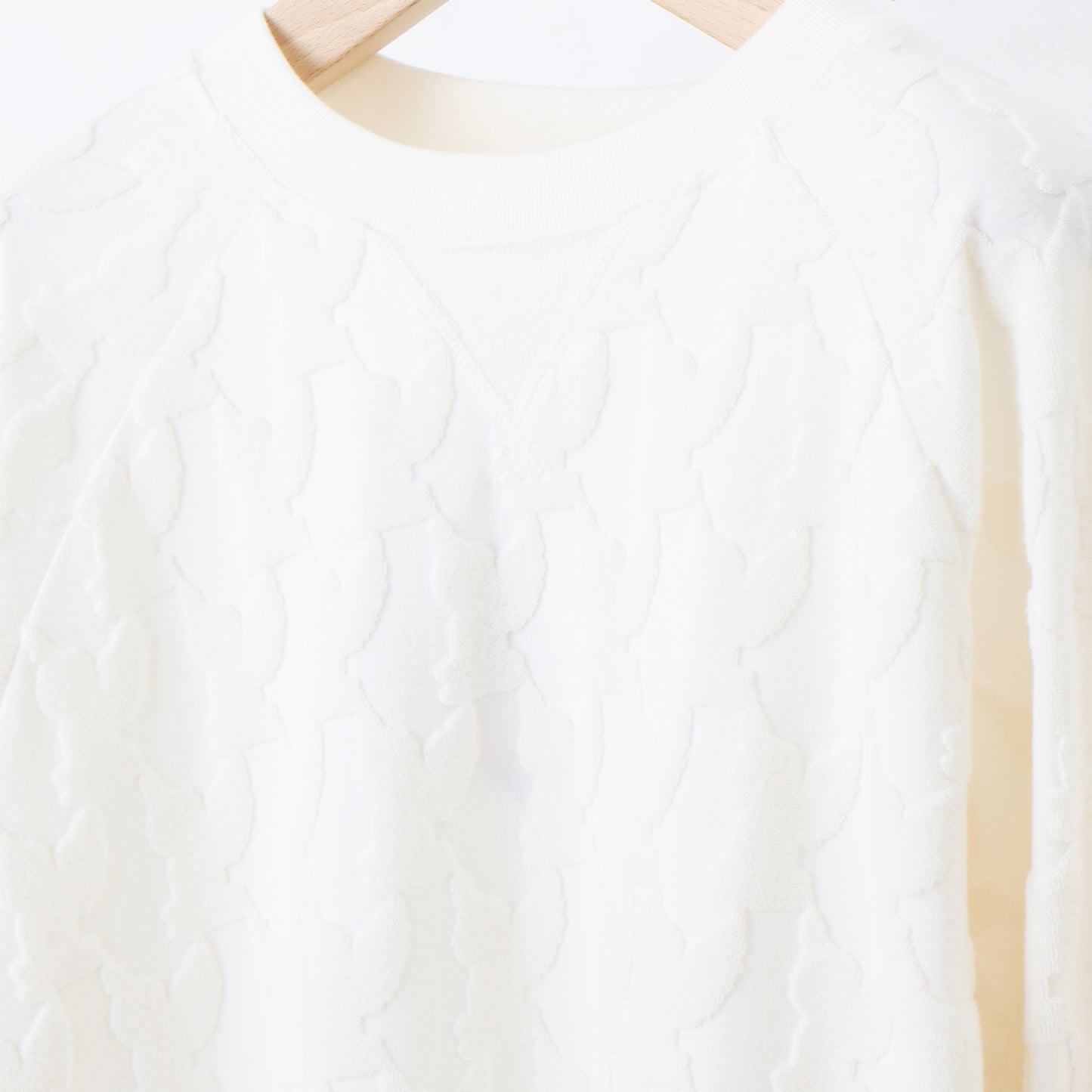 ANGEL PILE JACQUARD SWEATSHIRT / cream