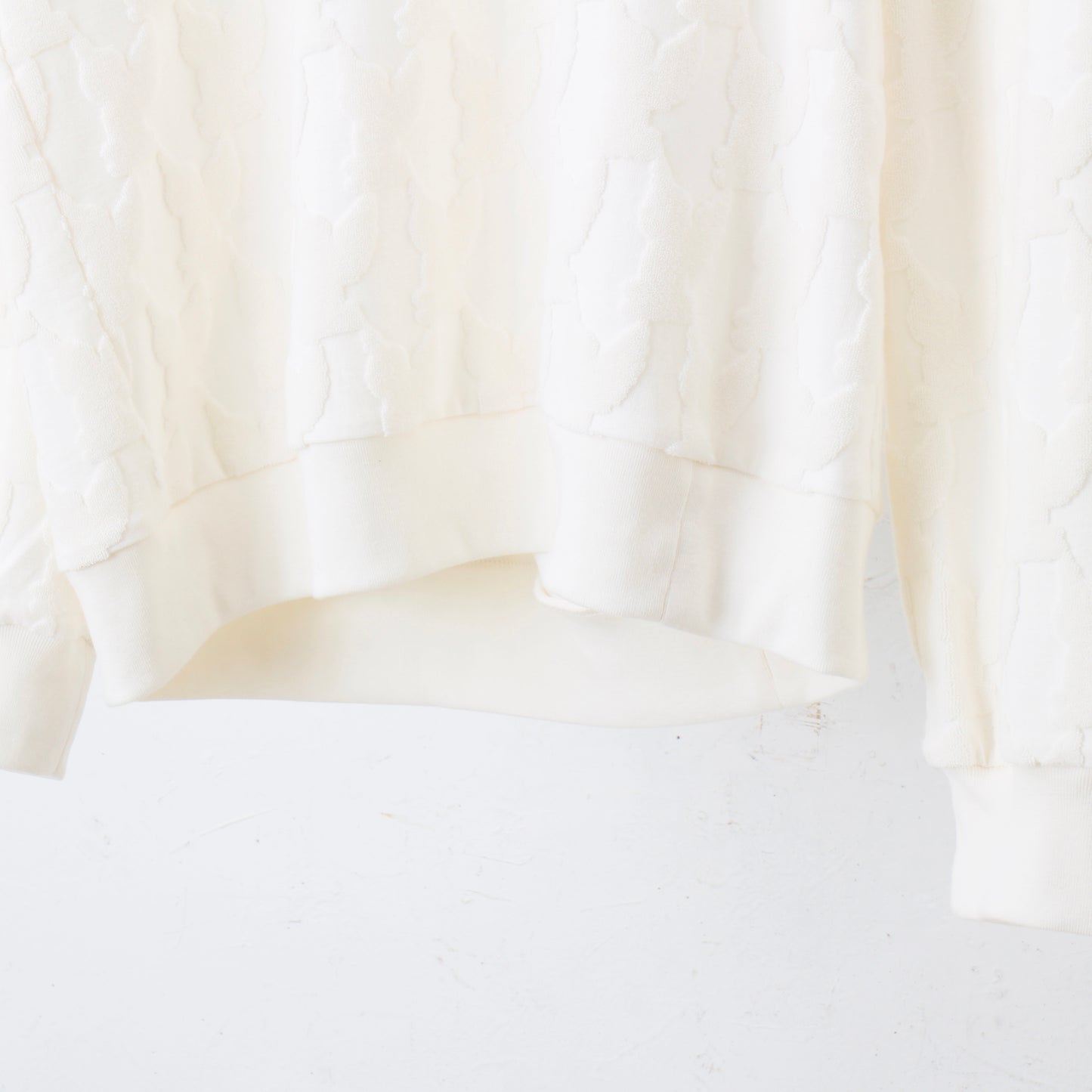 ANGEL PILE JACQUARD SWEATSHIRT / cream