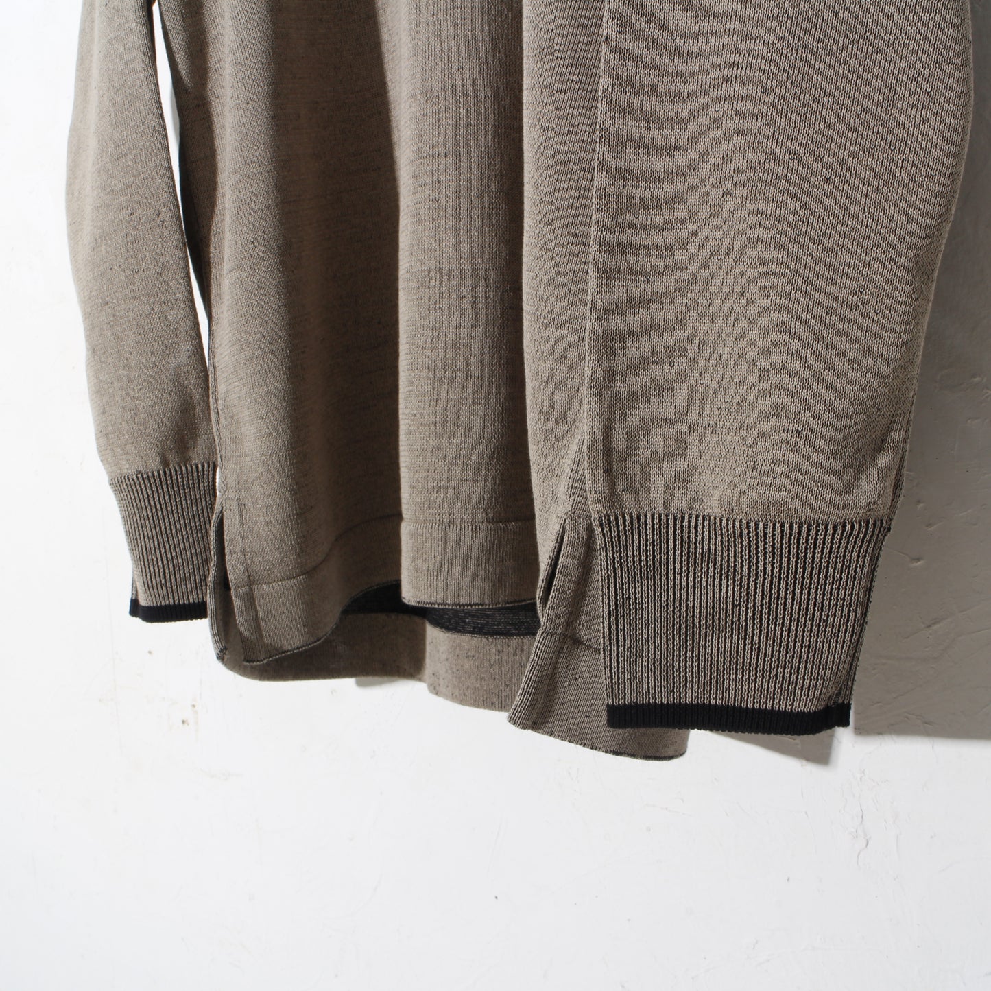Plating Gima Cotton Longsleeve Pullover / beige