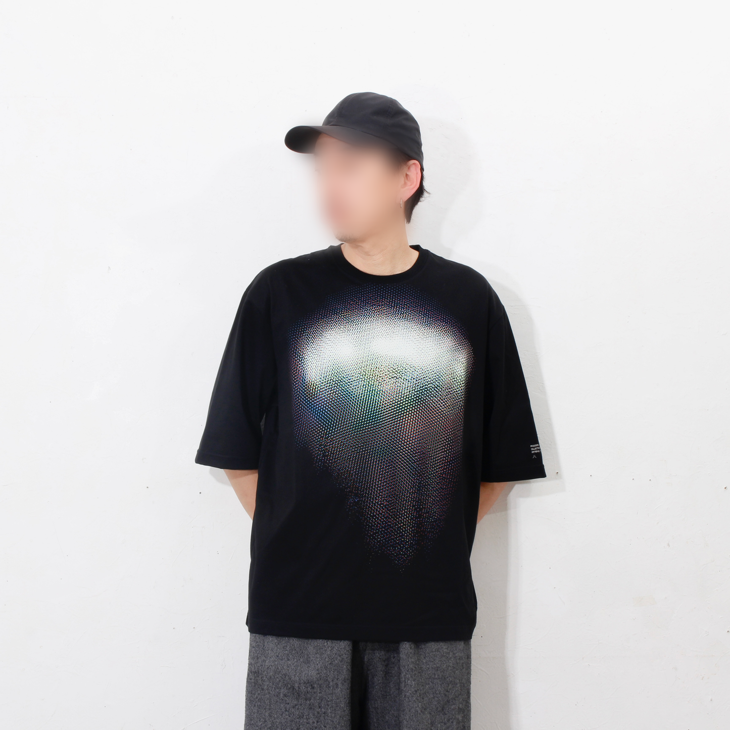 TS-Tear / black