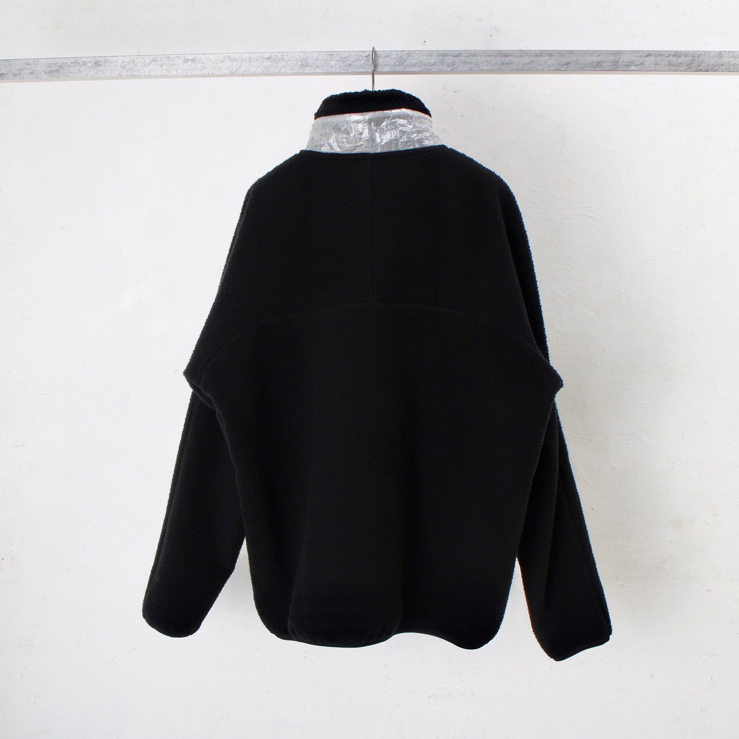 dyneema pocket zip up jacket / black