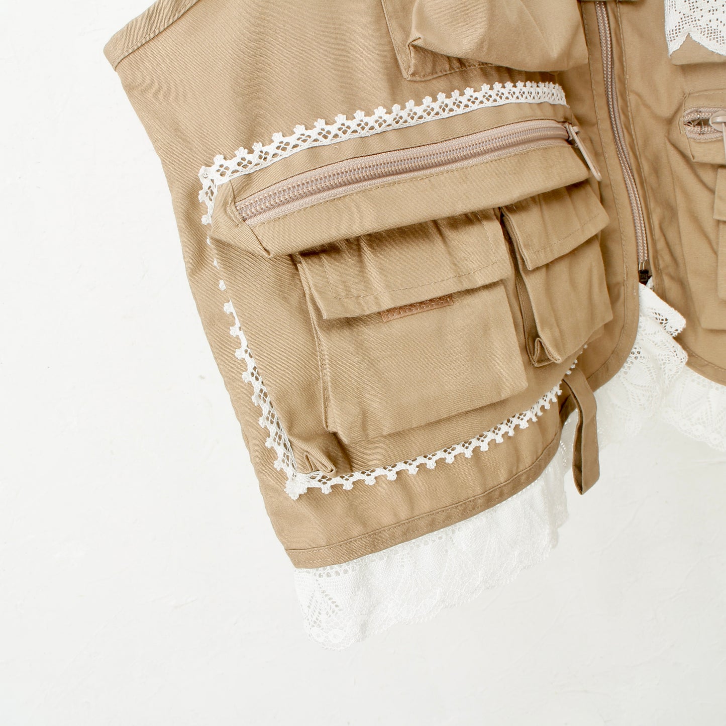 overlace /lace fishing vest