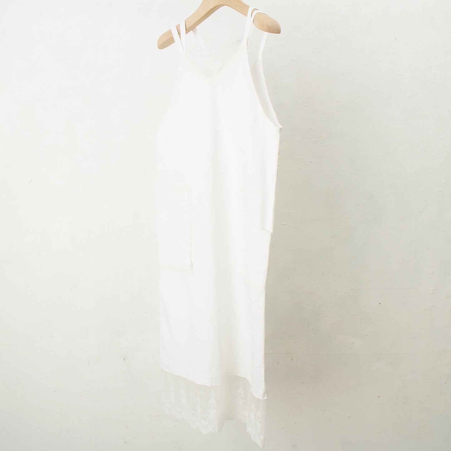 overlace /lace apron onepiece
