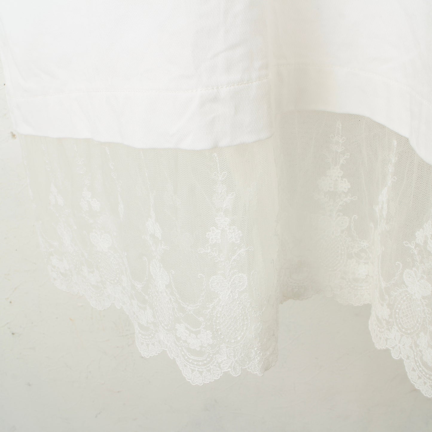 overlace /lace apron onepiece