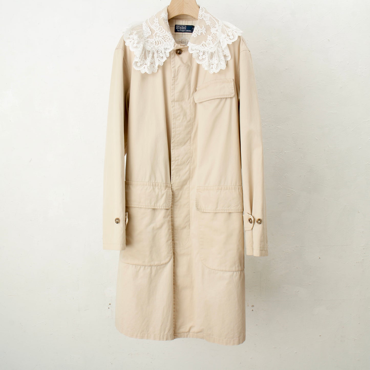 overlace /lace soutien collar coat