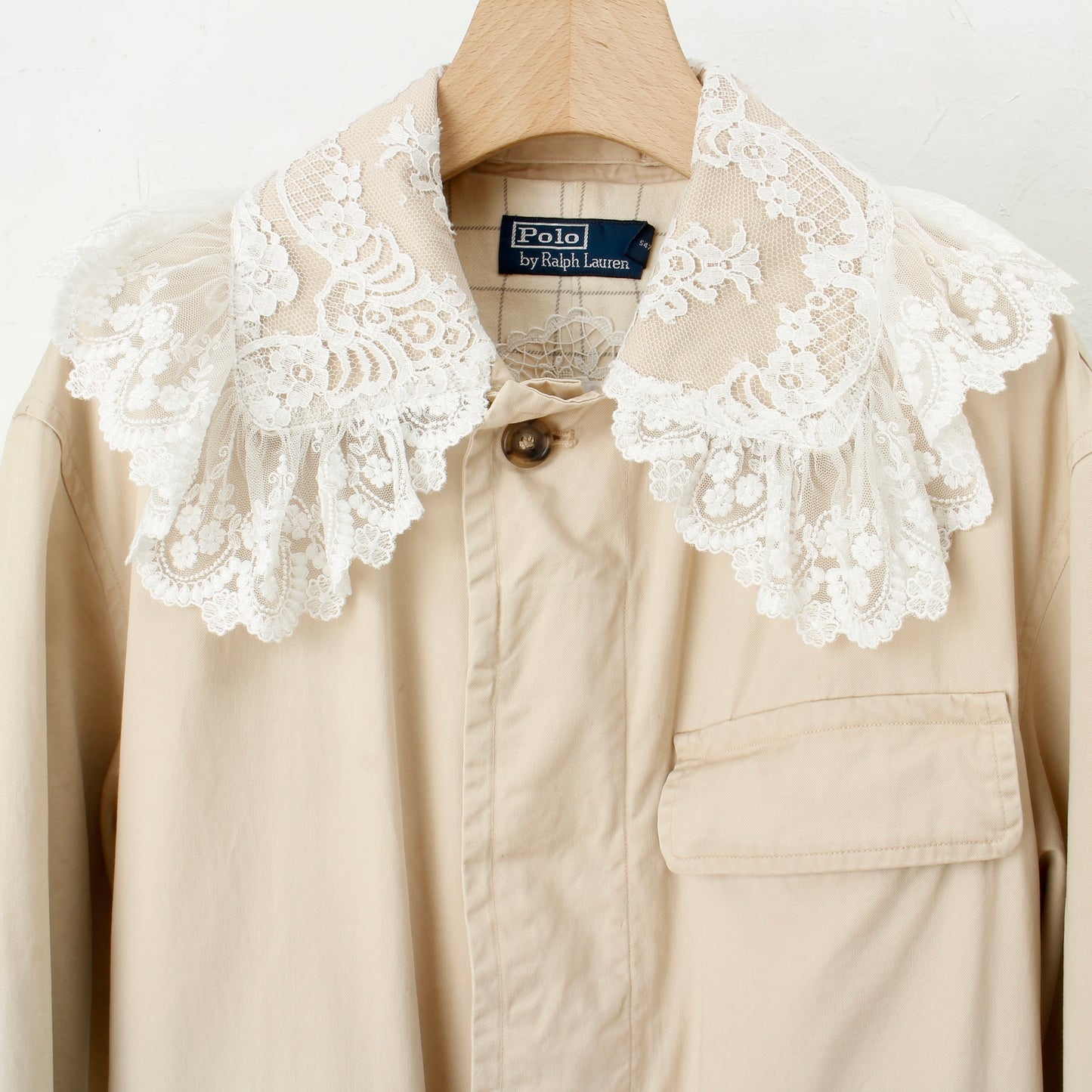 overlace /lace soutien collar coat