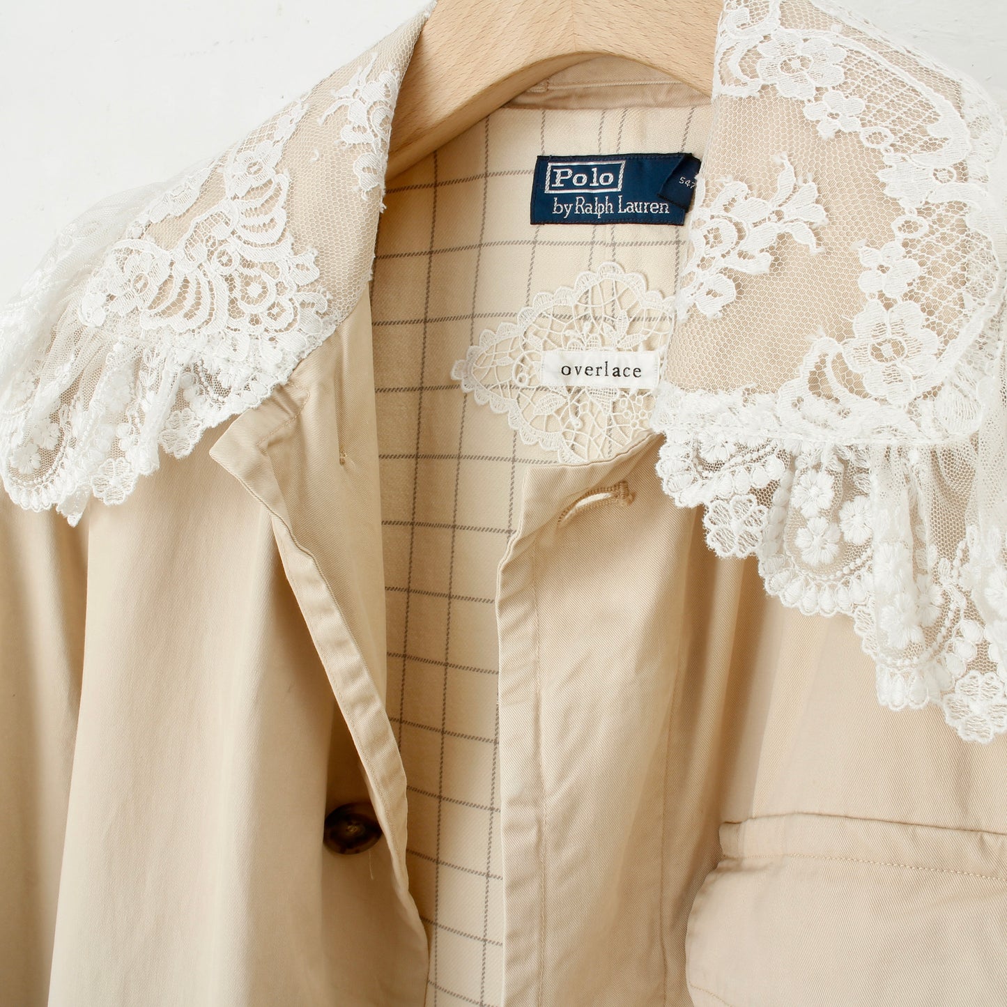 overlace /lace soutien collar coat