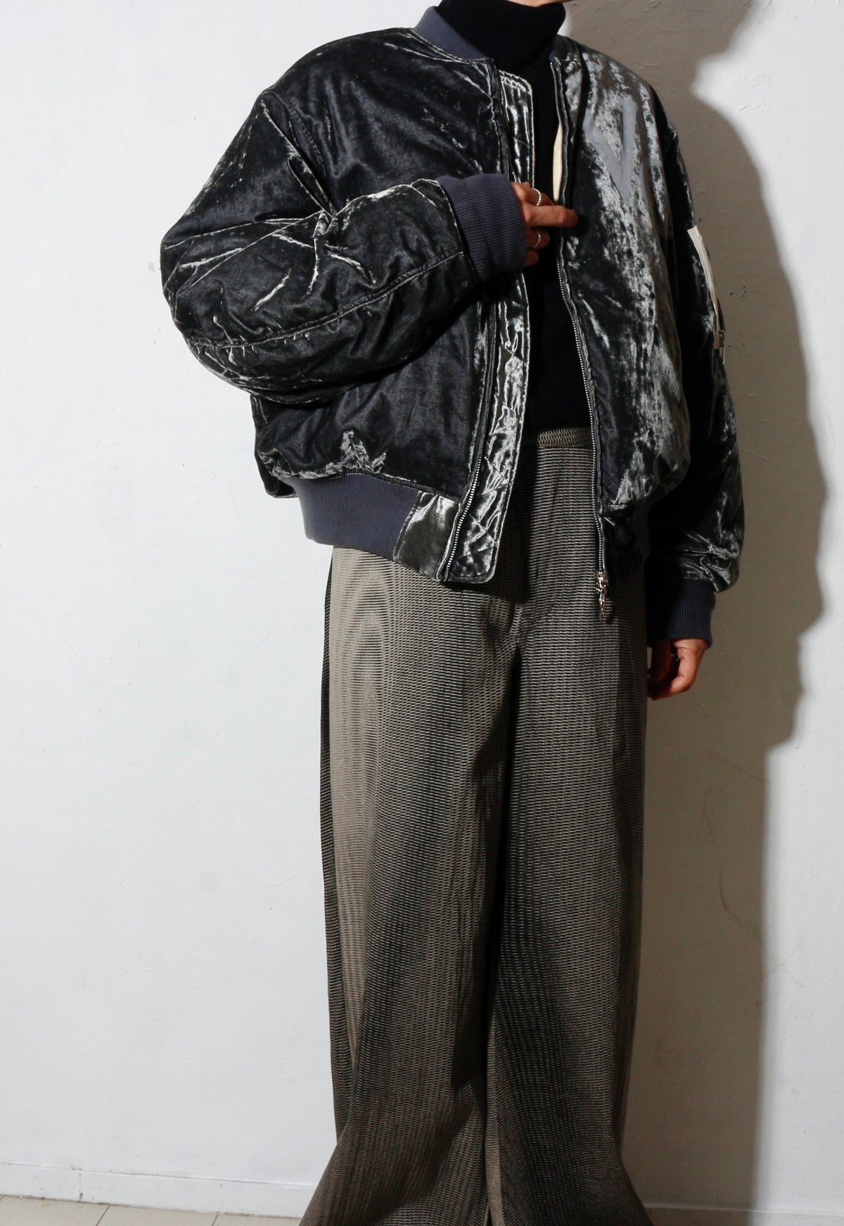 Vc Velvet Puffer Bomber Jacket / Dusty Black