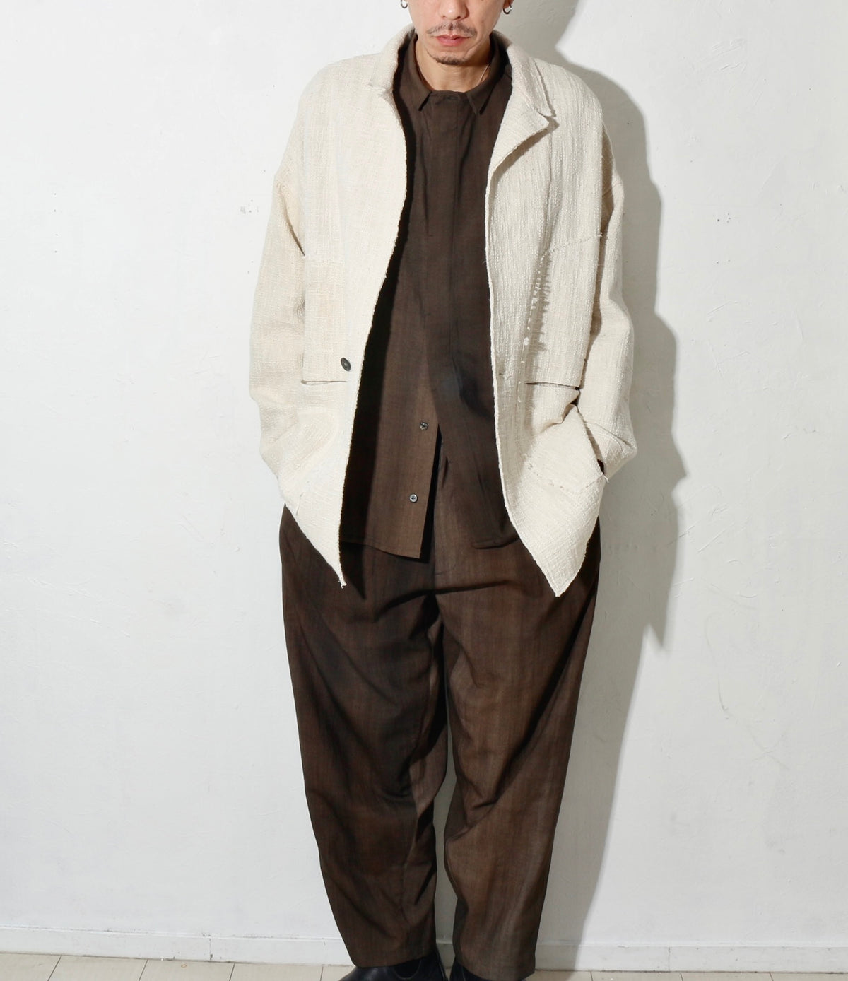 Uneven Dyed 2Tuck Trousers / charcoal