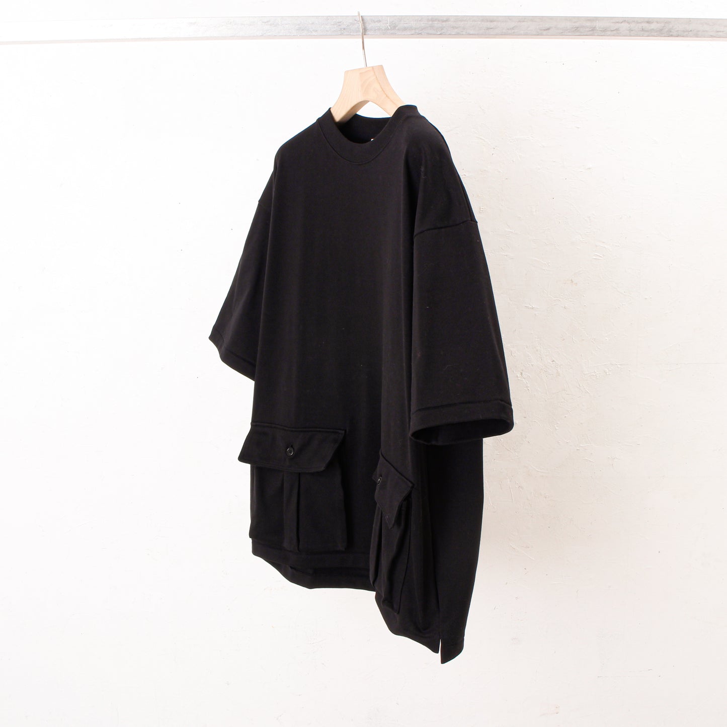Heavy cotton pocket Tee / black