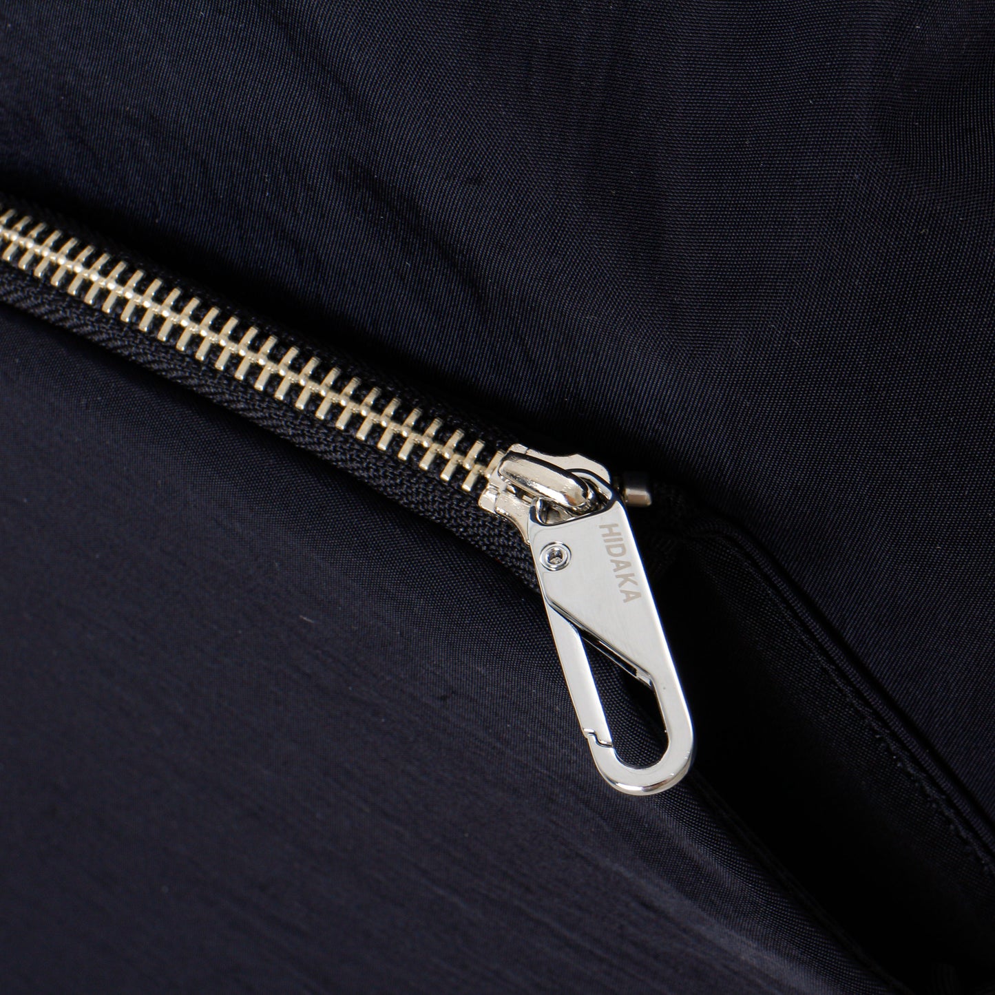 PING-PONG MESSENGER BAG / black