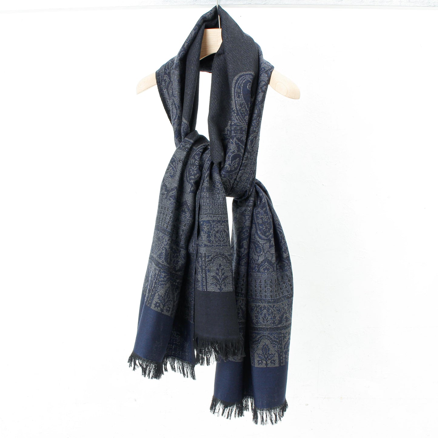 Tibetan Paisley Wool Stole / blue