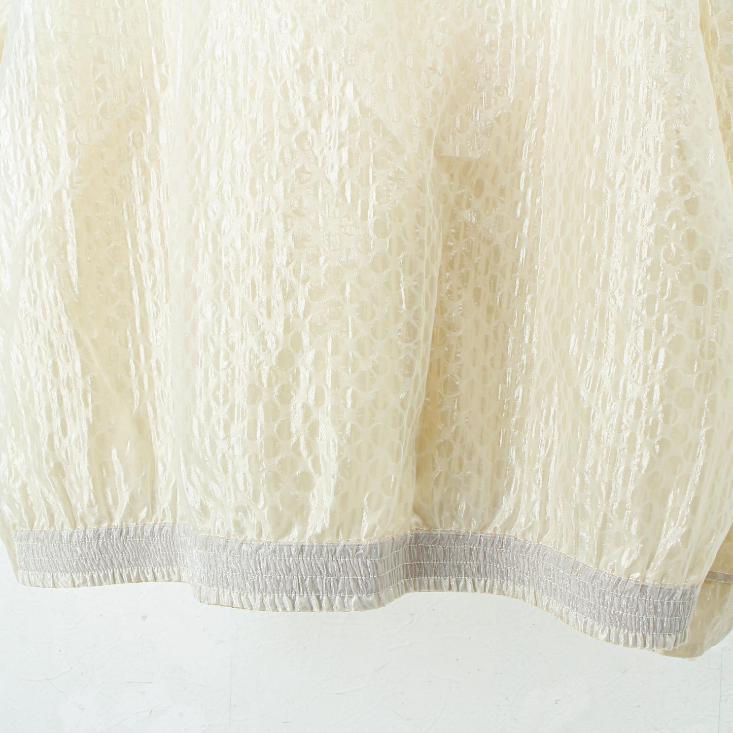 see-through nylon reversible drizzler / ecru