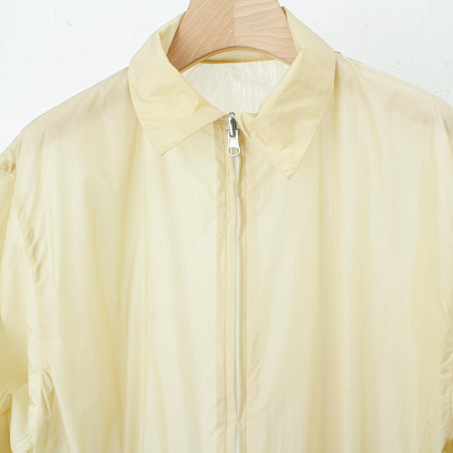 see-through nylon reversible drizzler / ecru