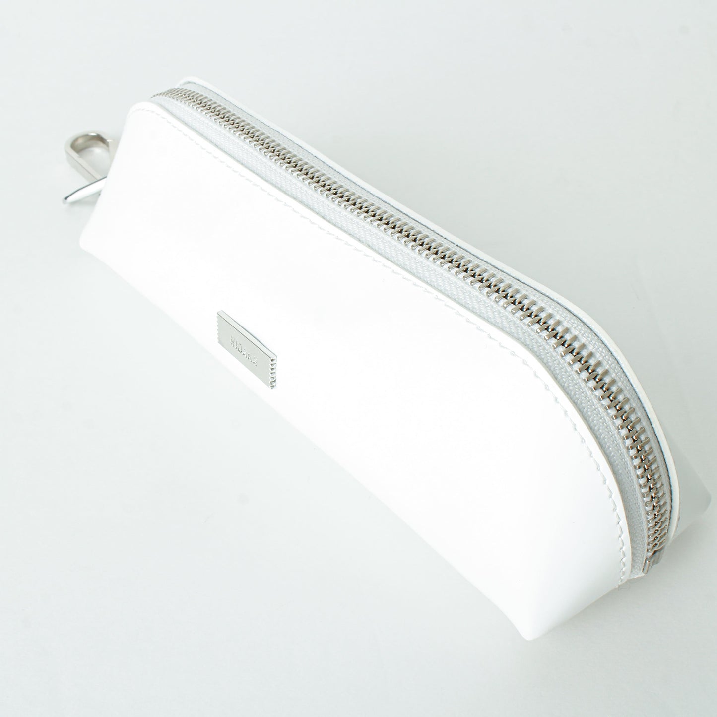 CARABINER PEN CASE