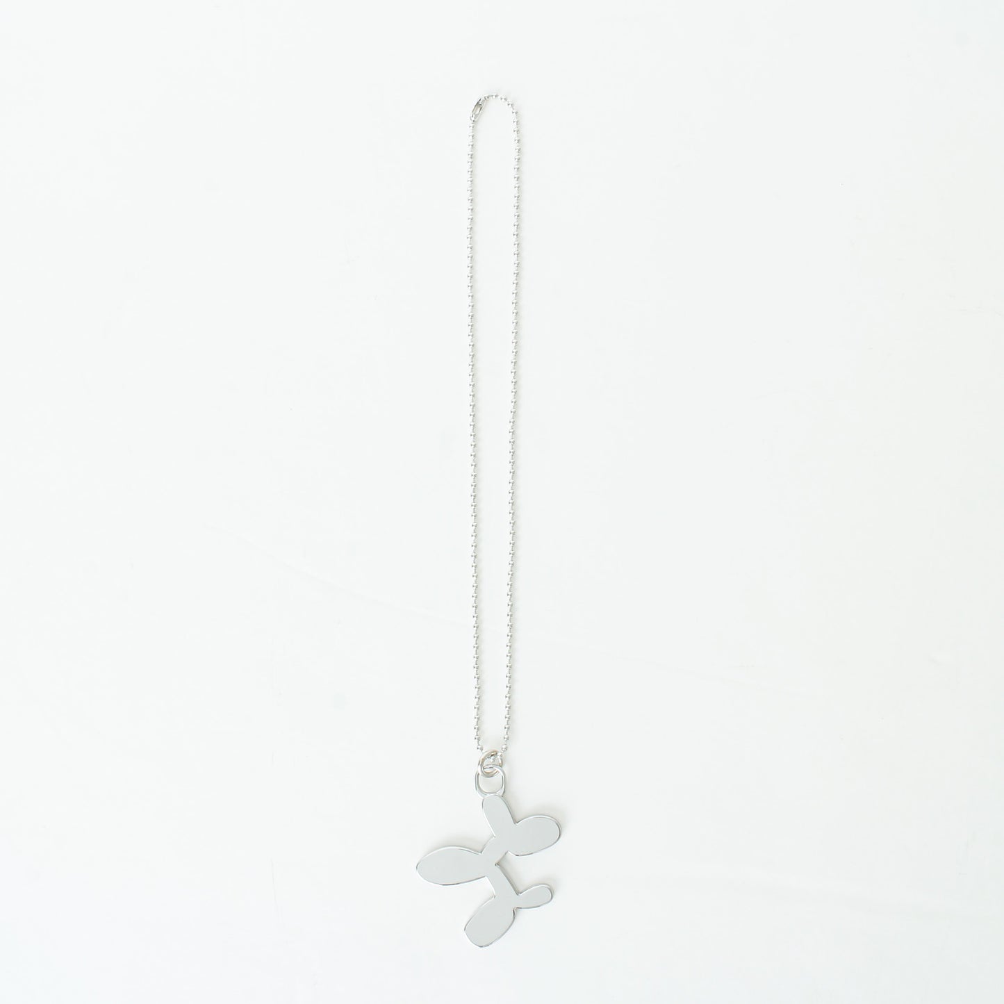 BALLOON DOG NECKLACE