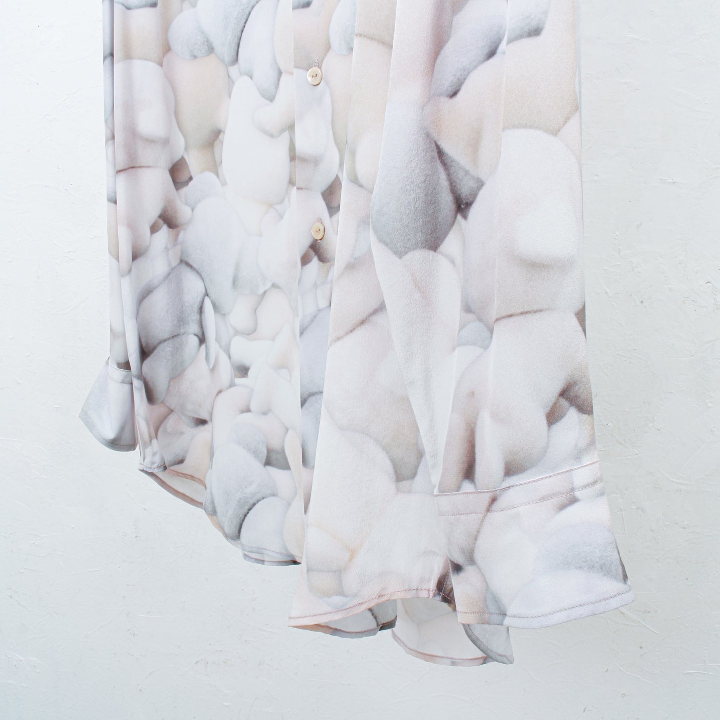 PRINT SILK SHIRT / FLOCKY DOLL