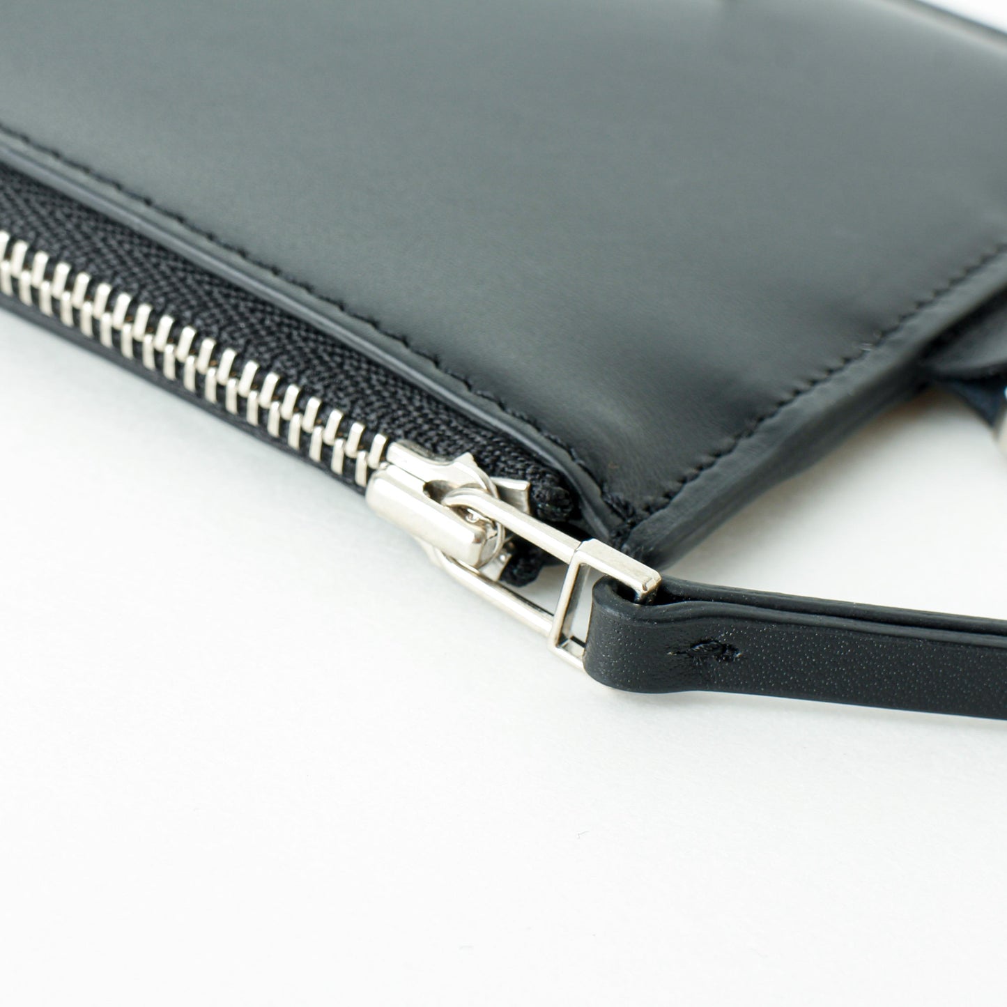 L ZIP Purse / bk