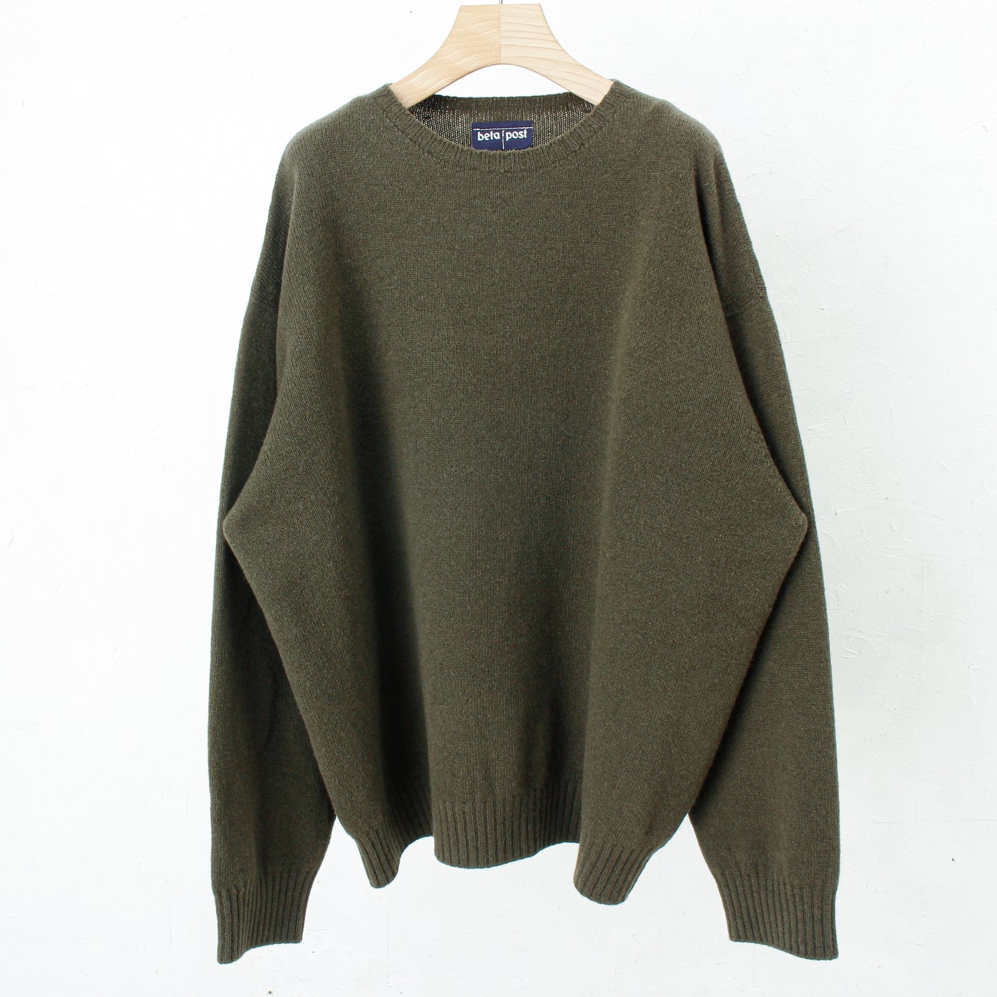 slited leather elbow patch sweater / khaki