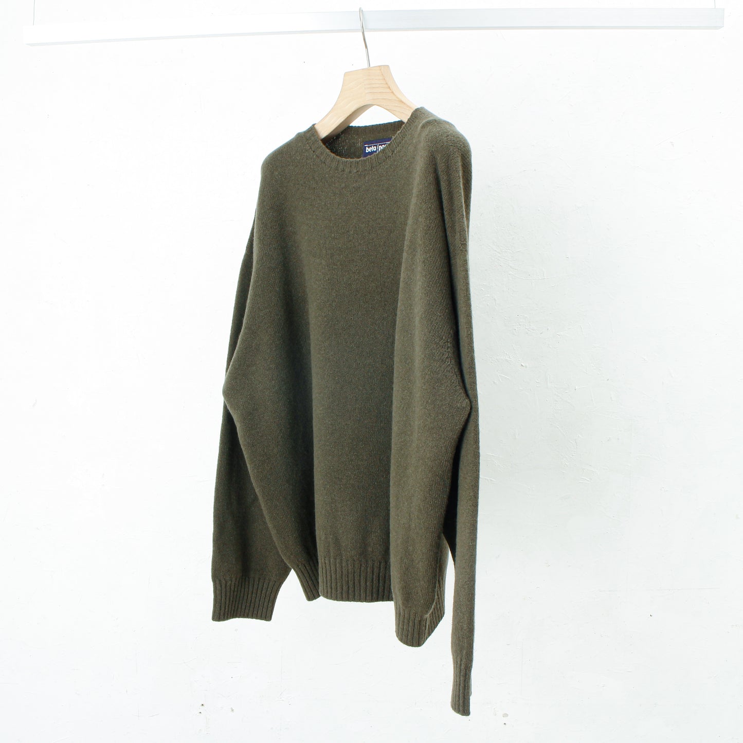 slited leather elbow patch sweater / khaki