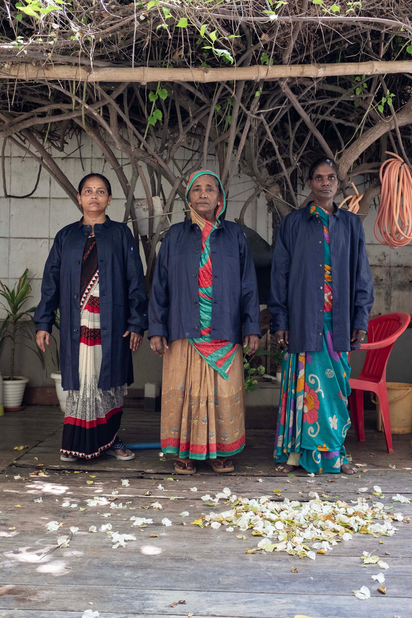 Glazed Linen Flyfront Shirt / navy