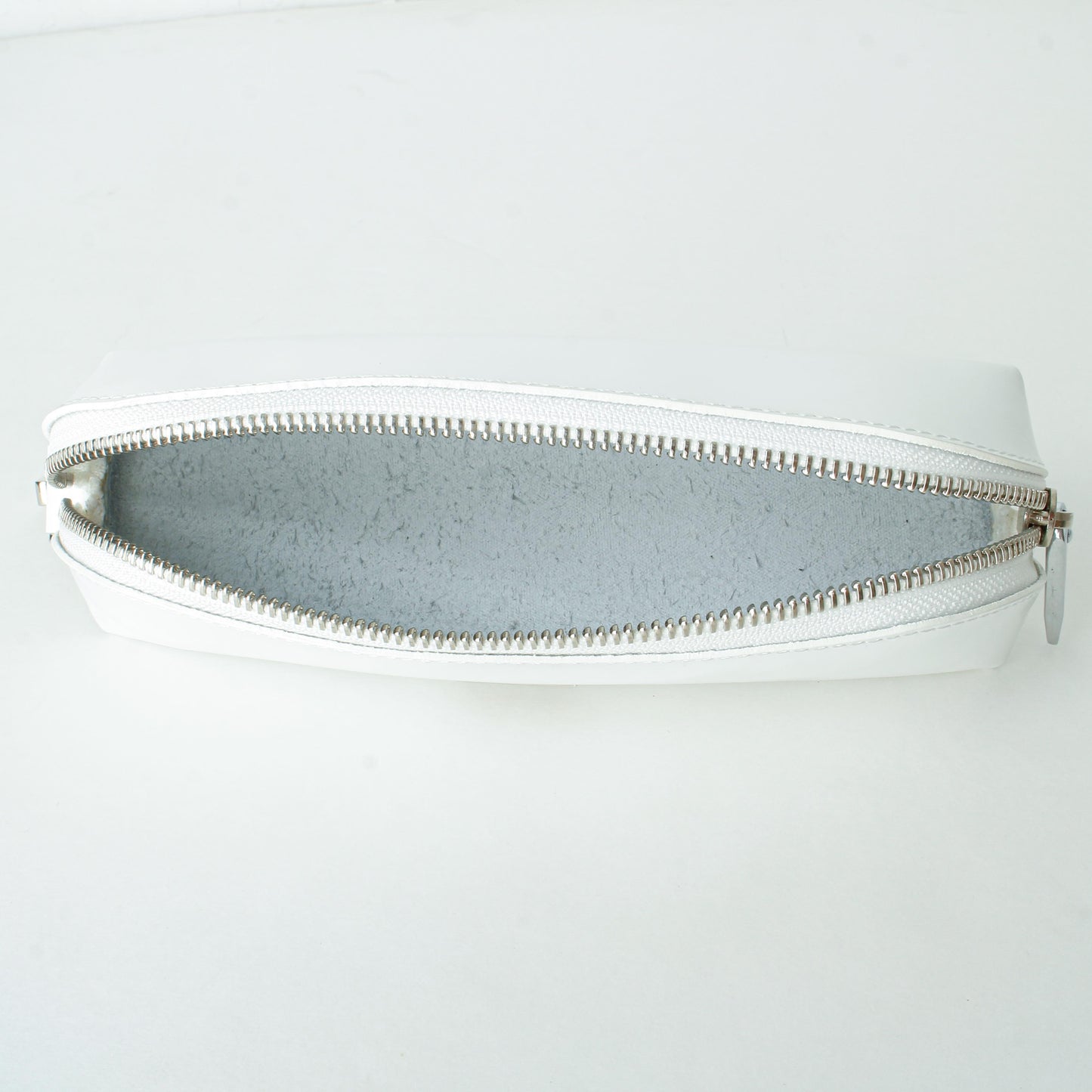 CARABINER PEN CASE