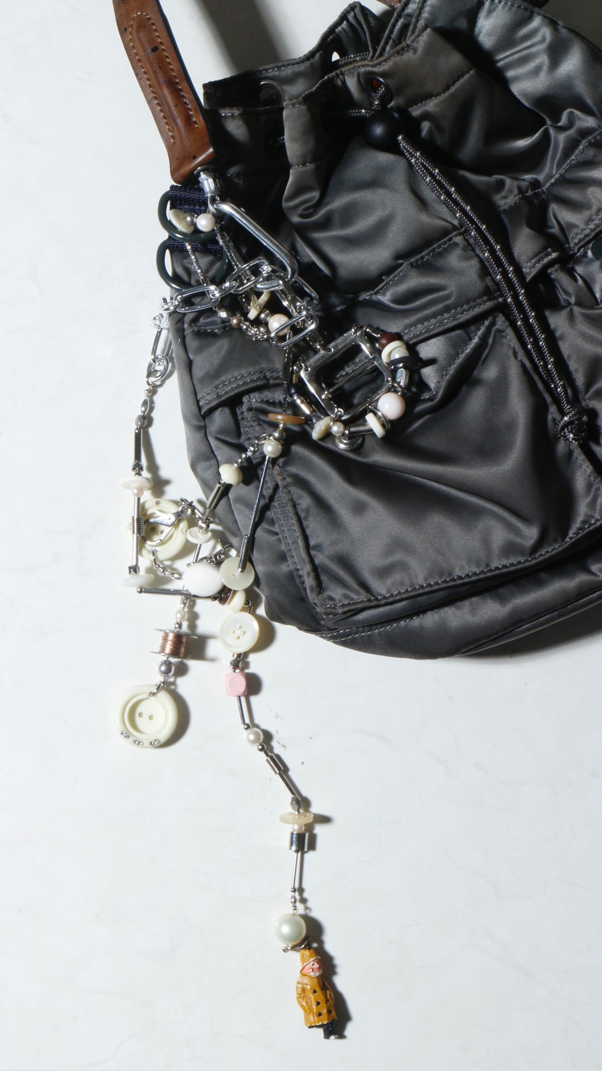 【LEO GON'DO】ROSARY Necklace No,4 IVORY BUTTON / LITTLE MAN