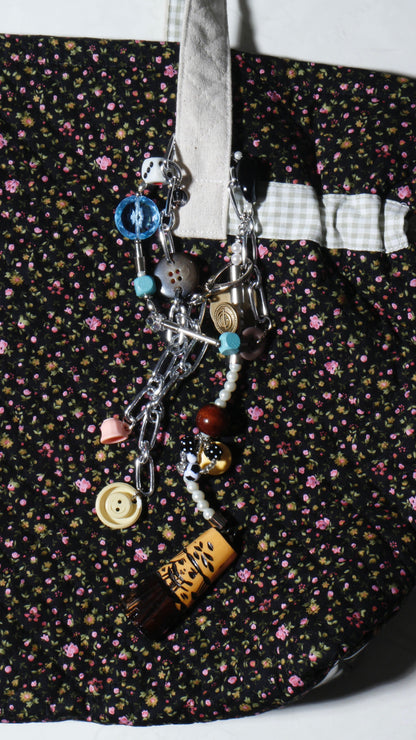 【LEO GON'DO】ROSARY Necklace No,1 DICE / CHAIN / FOUND OBJECTS