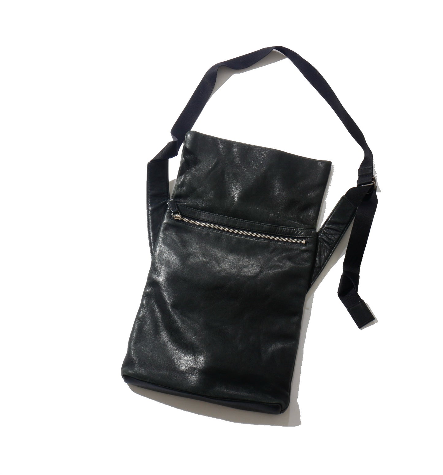 バックヤード /平すぎるだろbag