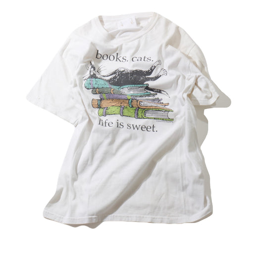 バックヤード / 本と猫のTEE