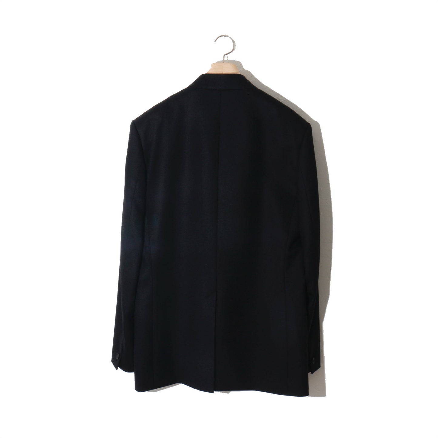 Alias_Jacket / black