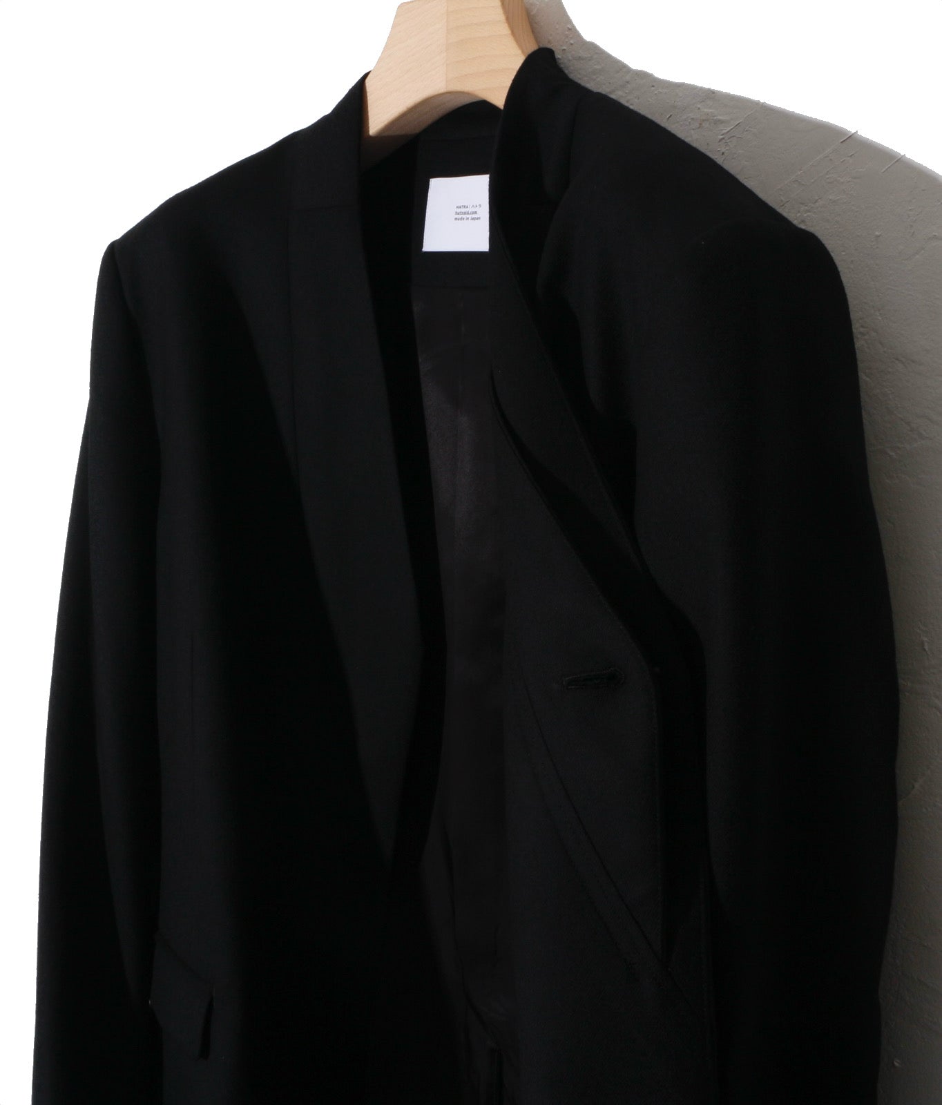 Alias_Jacket / black