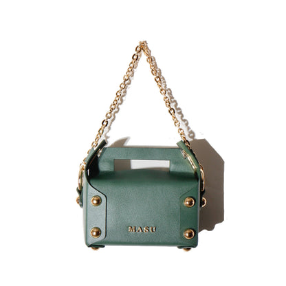 LEATHER CAKE BAG / moss green