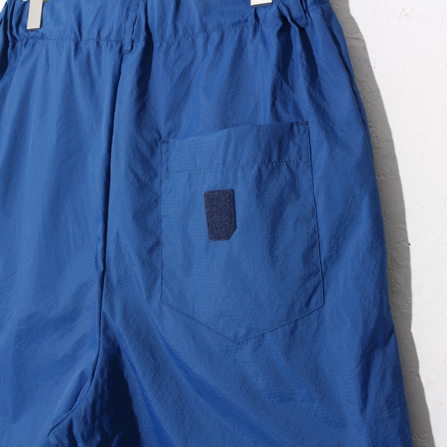 NYLON RIPSTOP SHORTS / blue navy