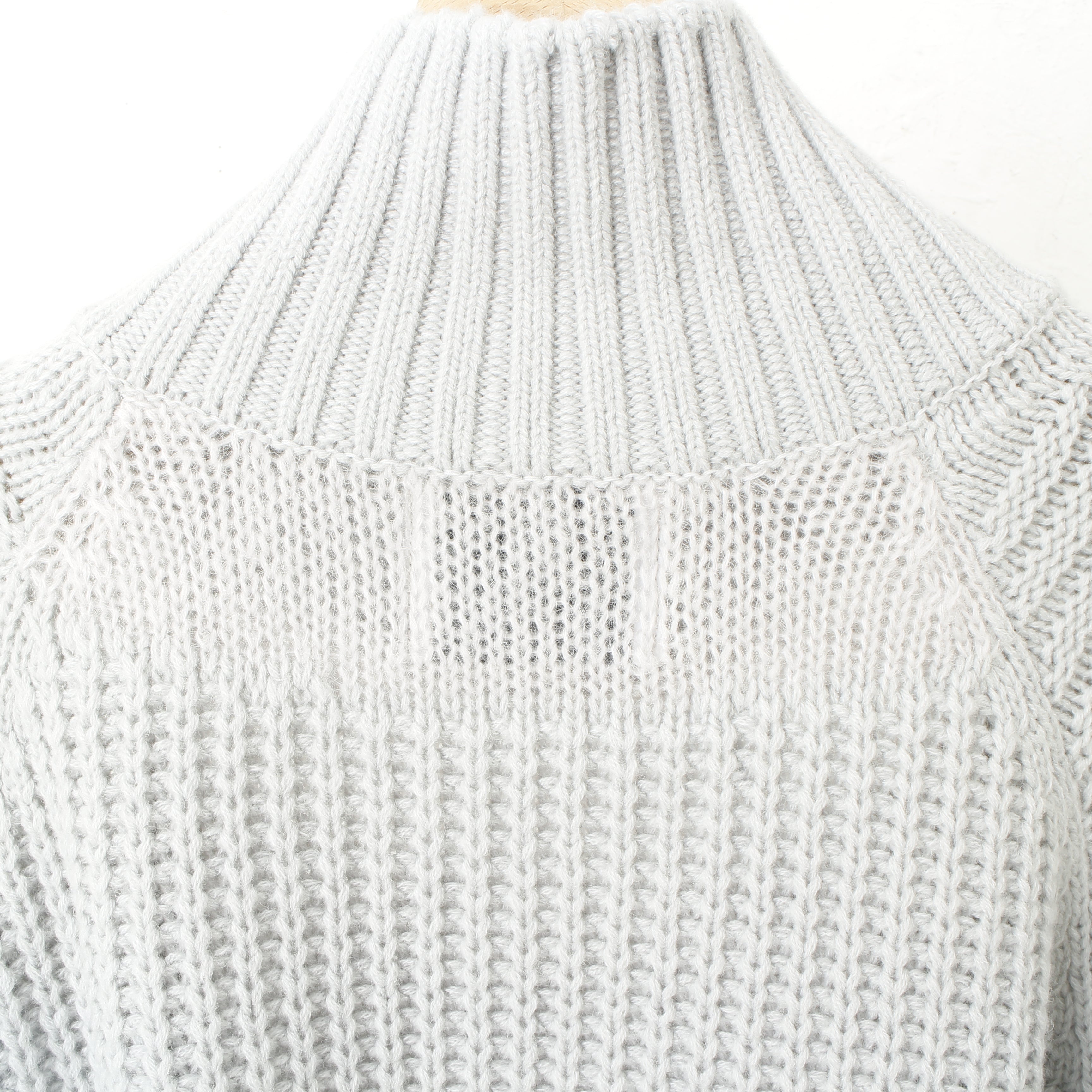 SOV_Knit_Sweater / ivory