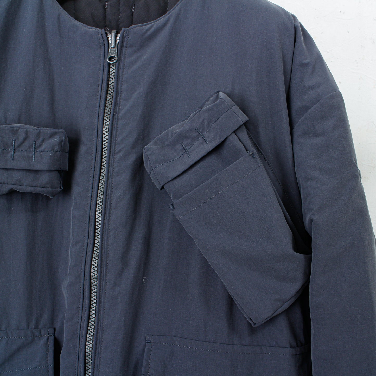 HIDESIGN  / Security Reversible Jacket for Device