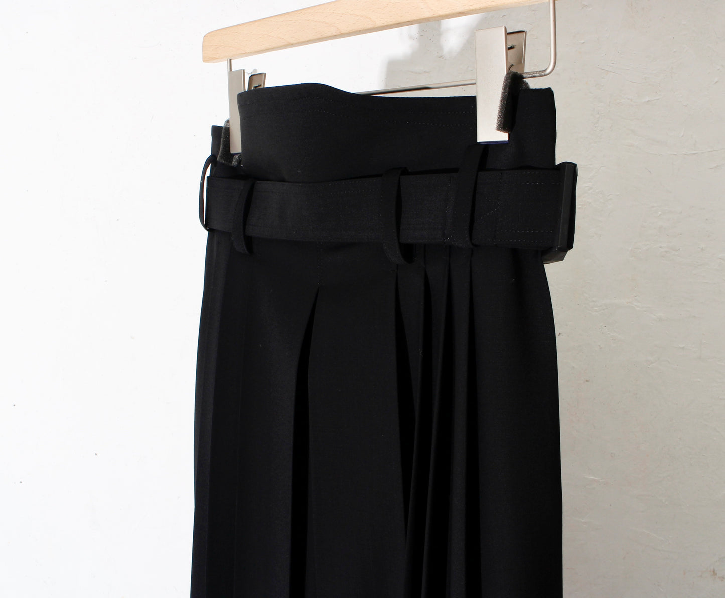 Hak_Pleats_pants / black