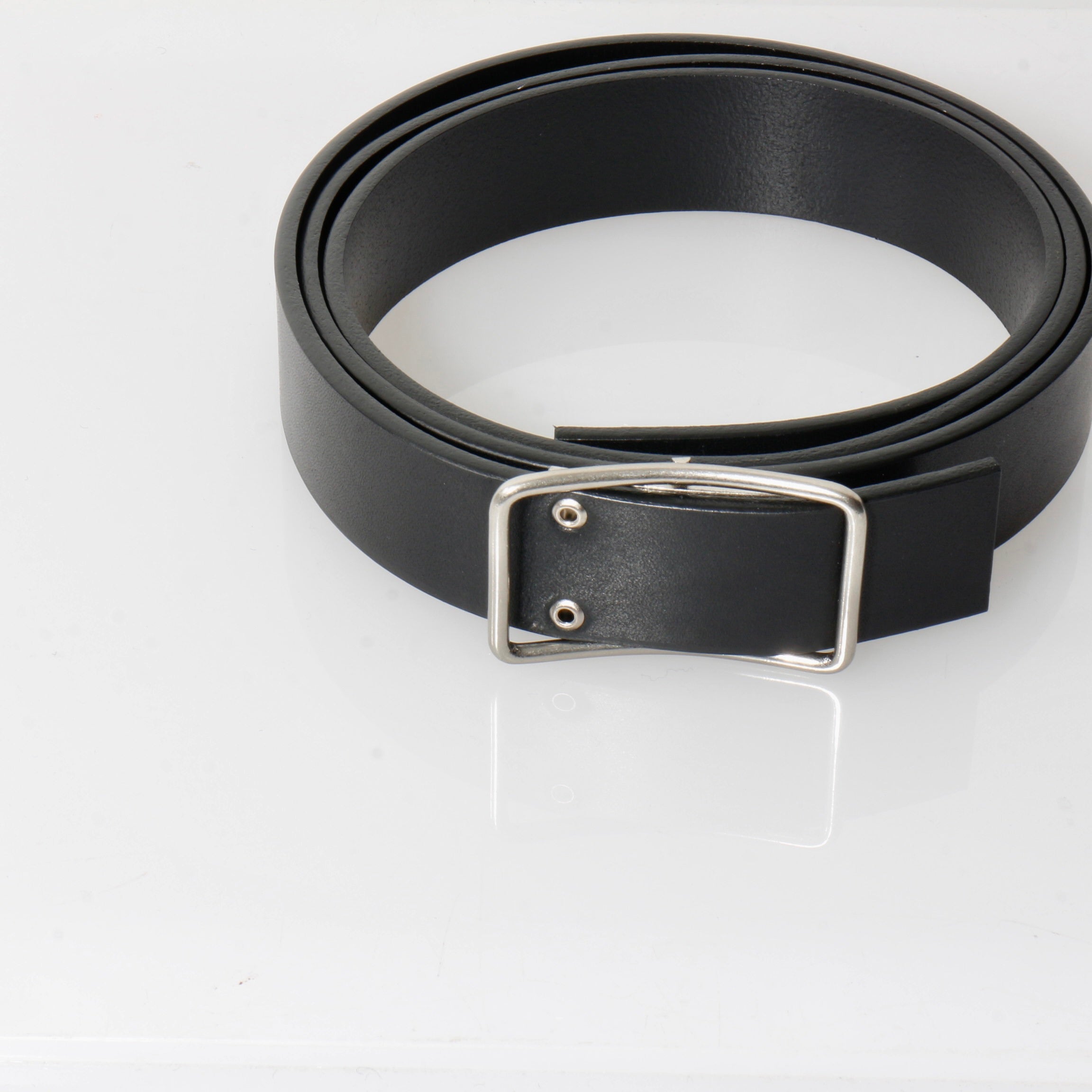 専用ページ kimhekim ベルト ビッグパールボタン ブラック Pendulum Long Belt / bk – MIKIRIHASSHIN OFFICIAL