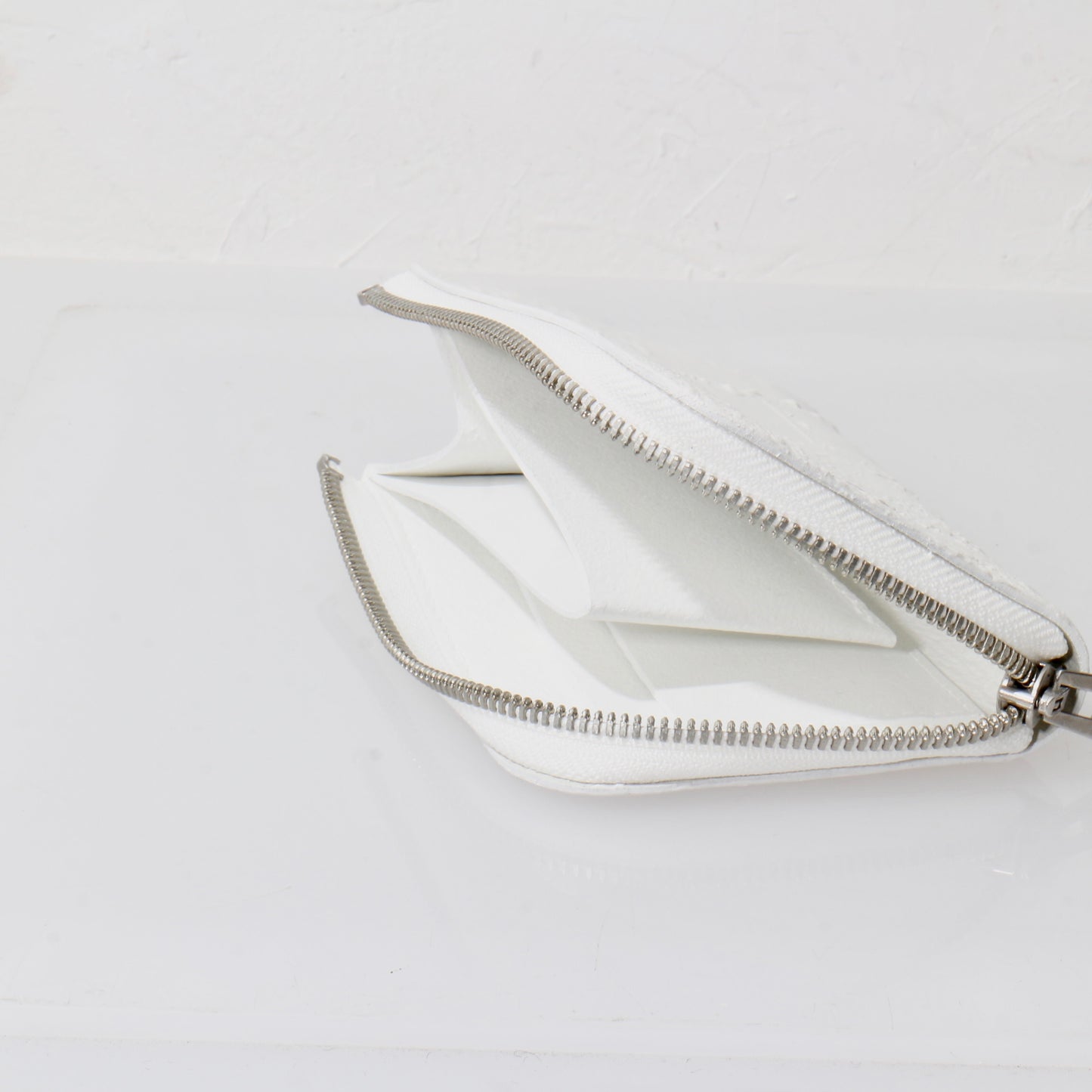 L字ジップ財布 /wh