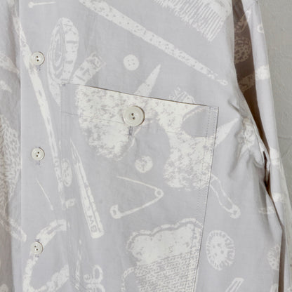 written by /TOOLS DISCHARGE SHIRT