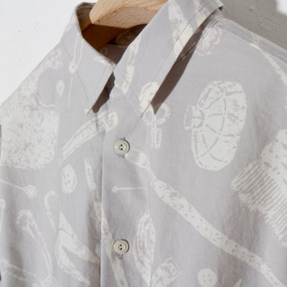 written by /TOOLS DISCHARGE SHIRT