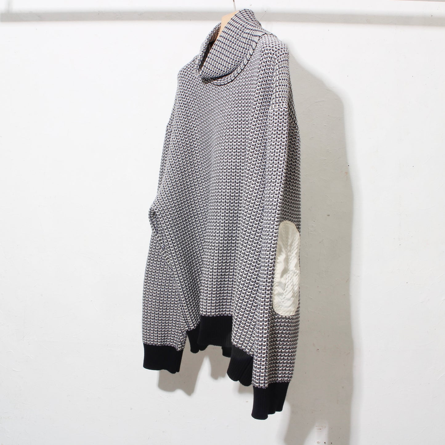 MIX KNIT SWEATER  / grey