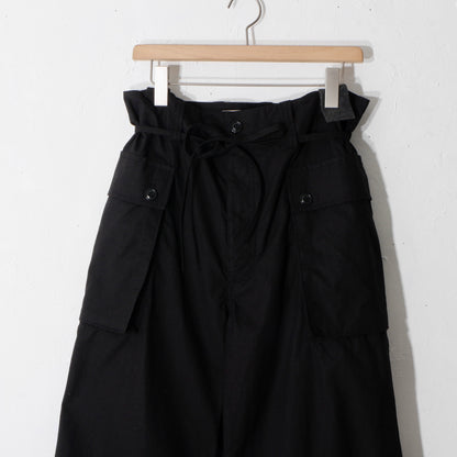 written by / multi pocket pants / bk