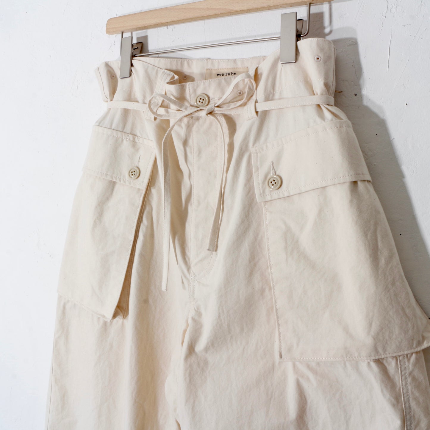 written by / multi pocket pants / natural