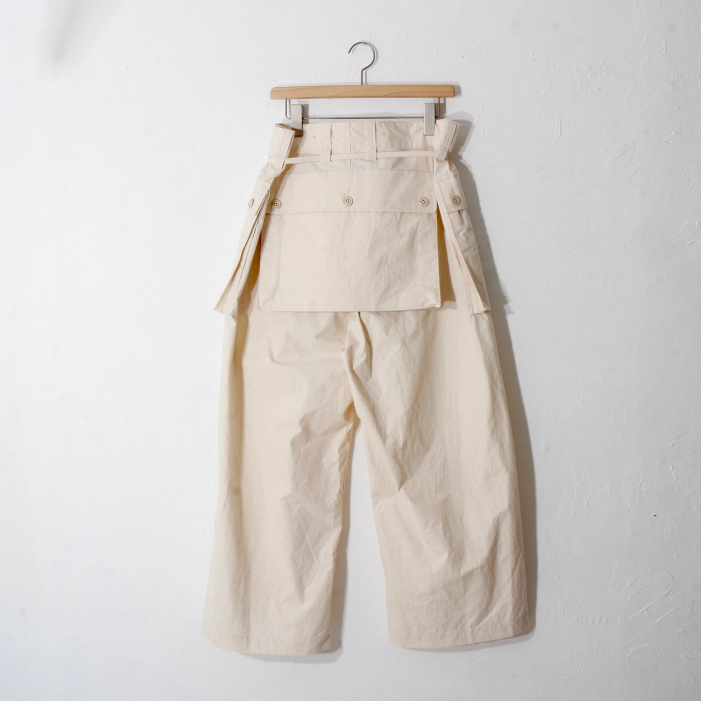 written by / multi pocket pants / natural